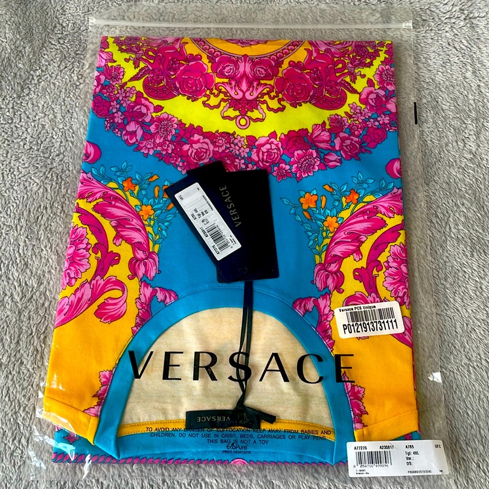 Brand new unworn Versace T-shirt